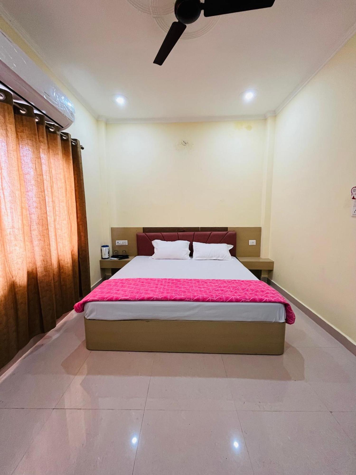 River View Paying Guest House Варанаси Экстерьер фото