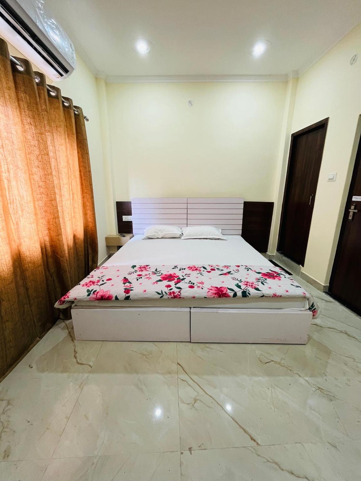 River View Paying Guest House Варанаси Экстерьер фото